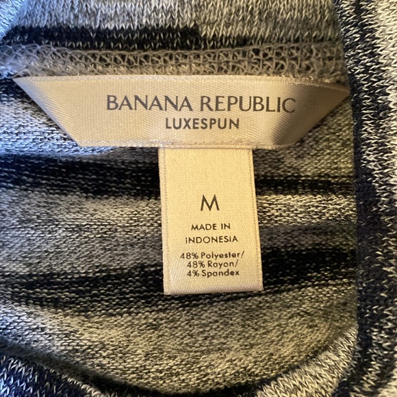 Banana Republic Luxespun stripe turtleneck size M - Picture 5 of 7